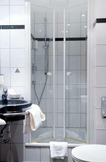 Hotel National Duesseldorf Экстерьер фото